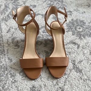 Nine West Wedge Heel Southwest Pattern Strappy Sandal Size 8